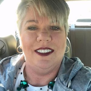 Meet your Posher, Shawnea